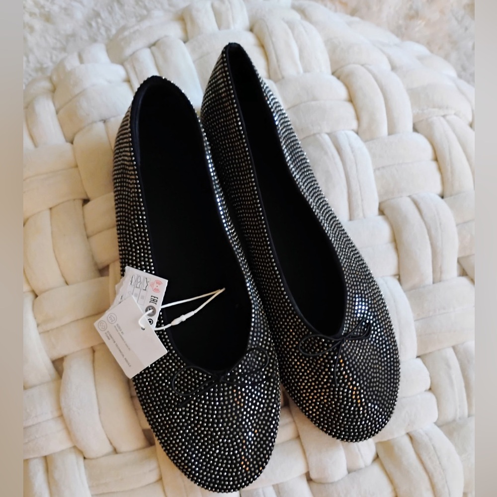 Black Rhinestone Ballet Flats